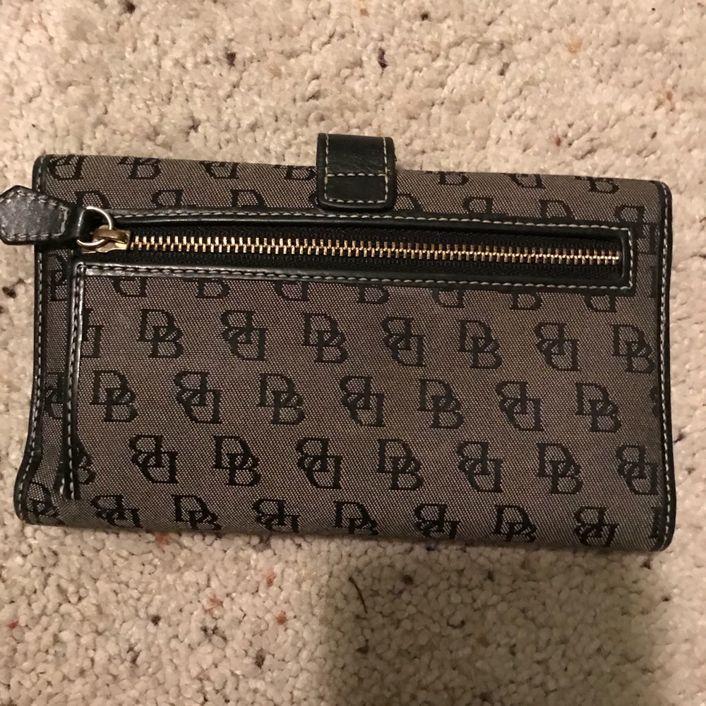 Wallet - Picture 2 of 2